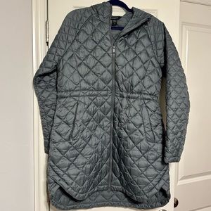 Athleta Gray Whisper Featherless Parka